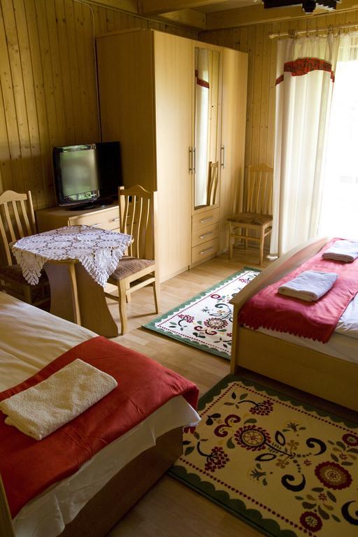 Zakonpianska Chata - Domek Goralski Na Kamiencu Zakopane Chambre photo